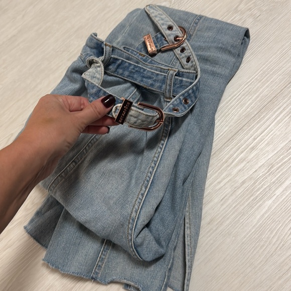 Darby Retrofete straight flare denim jeans cut out front 27 - Picture 11 of 11